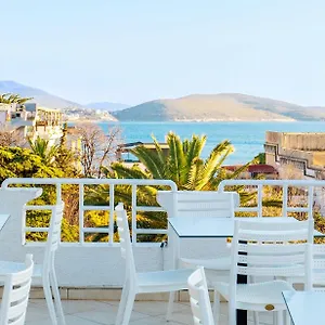 Myrtai - Center 3* Saranda